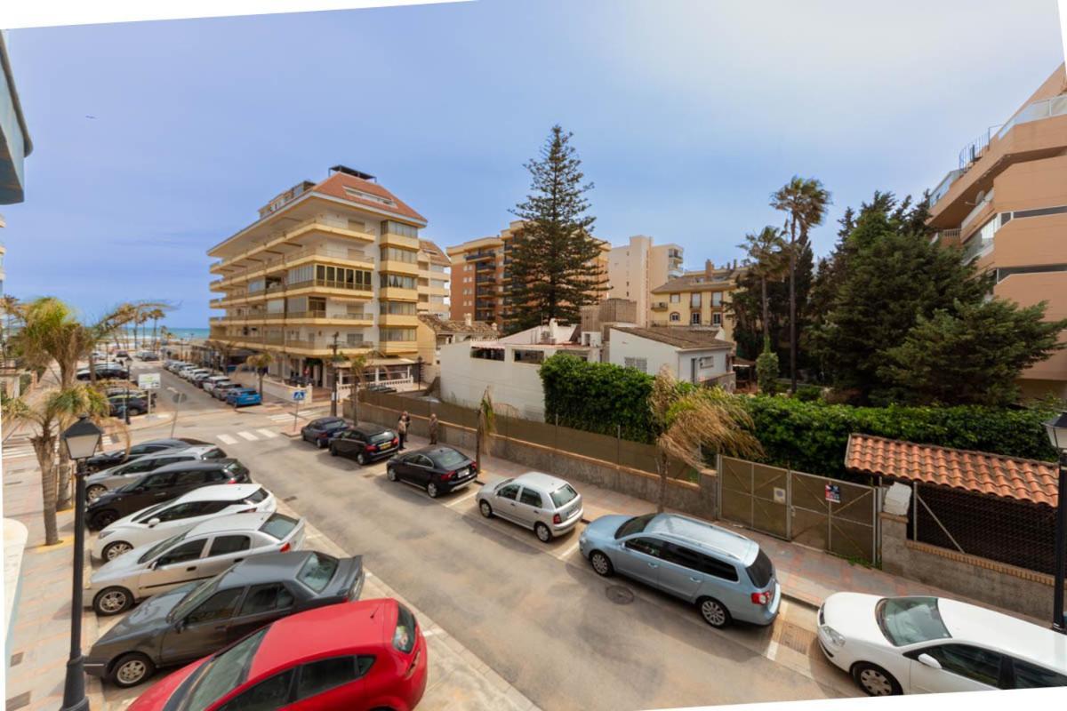 フエンヒロラModerno Y Luminoso Apartamentoアパートメント エクステリア 写真